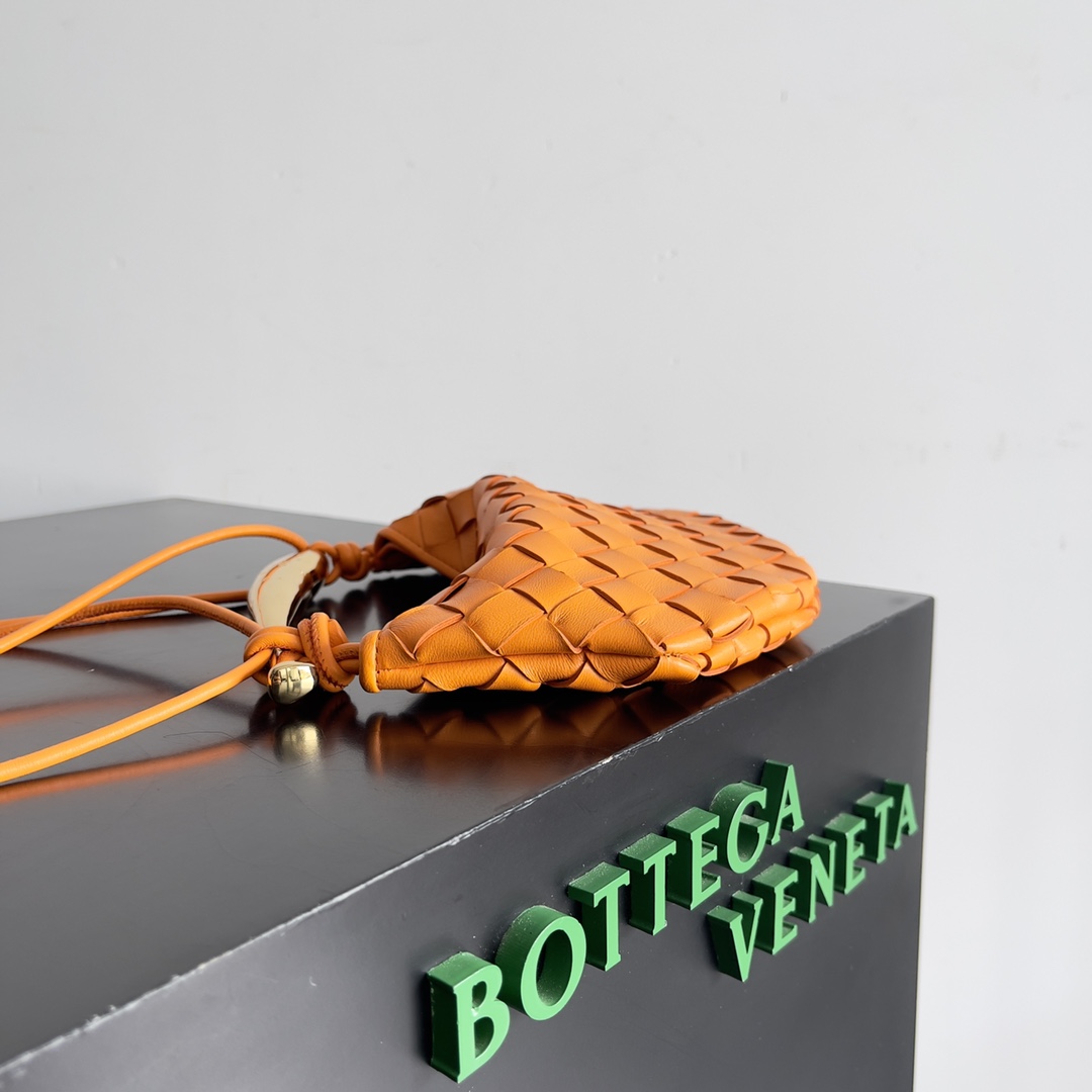 Bottega Veneta Hobo Bags